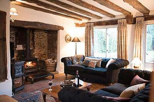 Suffolk Romantic Breaks for Couples | Water Cottage in Kersey