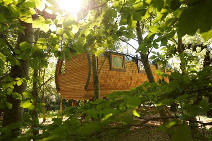 The Hideaway Treehouse at Pickwell Manor