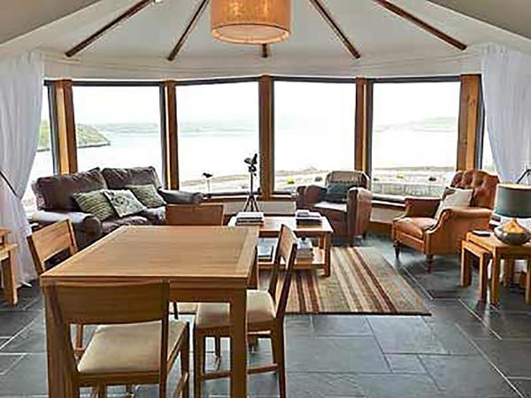 Beach Bay Cottage, Isle of Lewis