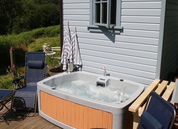 Old Rose Shepherd’s Hut Retreat, Blackdown Hills