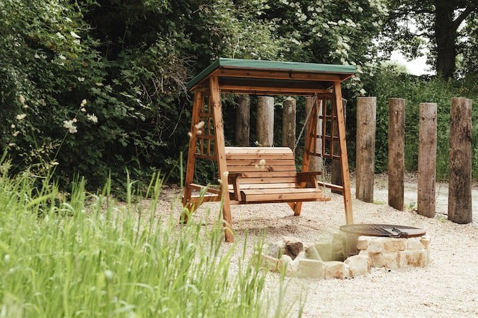 Daisy Chain Cabin, Sussex Kent Borders