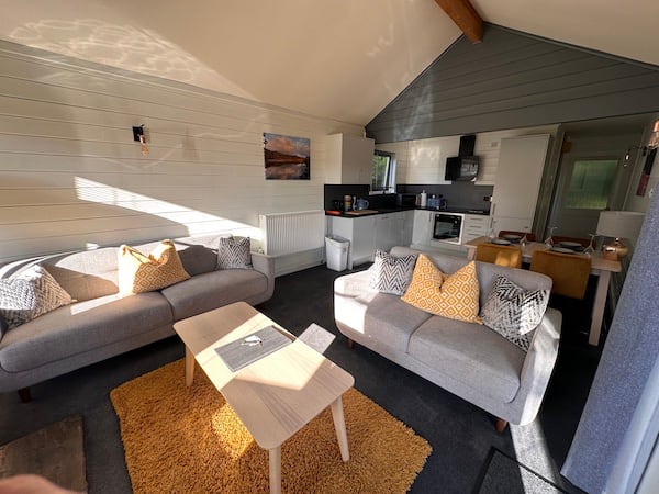 The Premium Cabin, Pitlochry