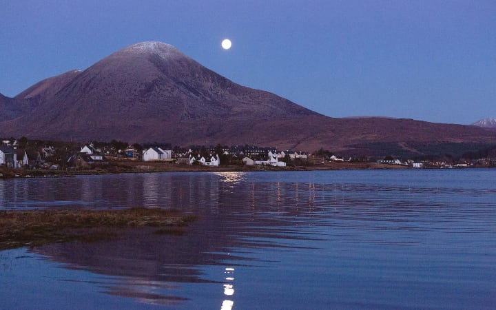 Waterside Cabin, Skye